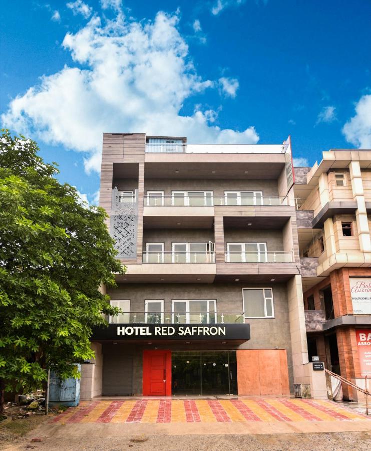 Hotel Red Saffron New Delhi Eksteriør bilde